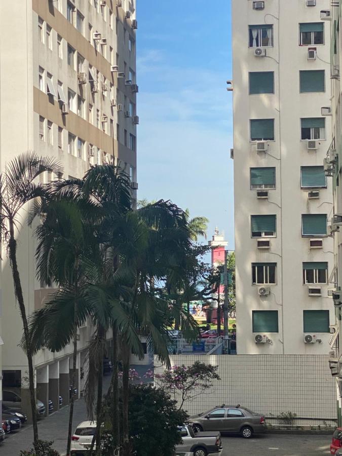 Apartamento Agradavel Em Santos Na Rua Da Praia. Exterior photo